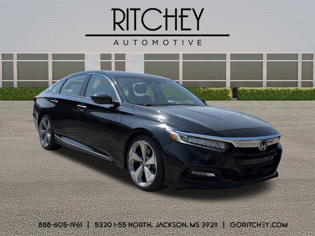 2018 Honda Accord 1.5T Touring FWD