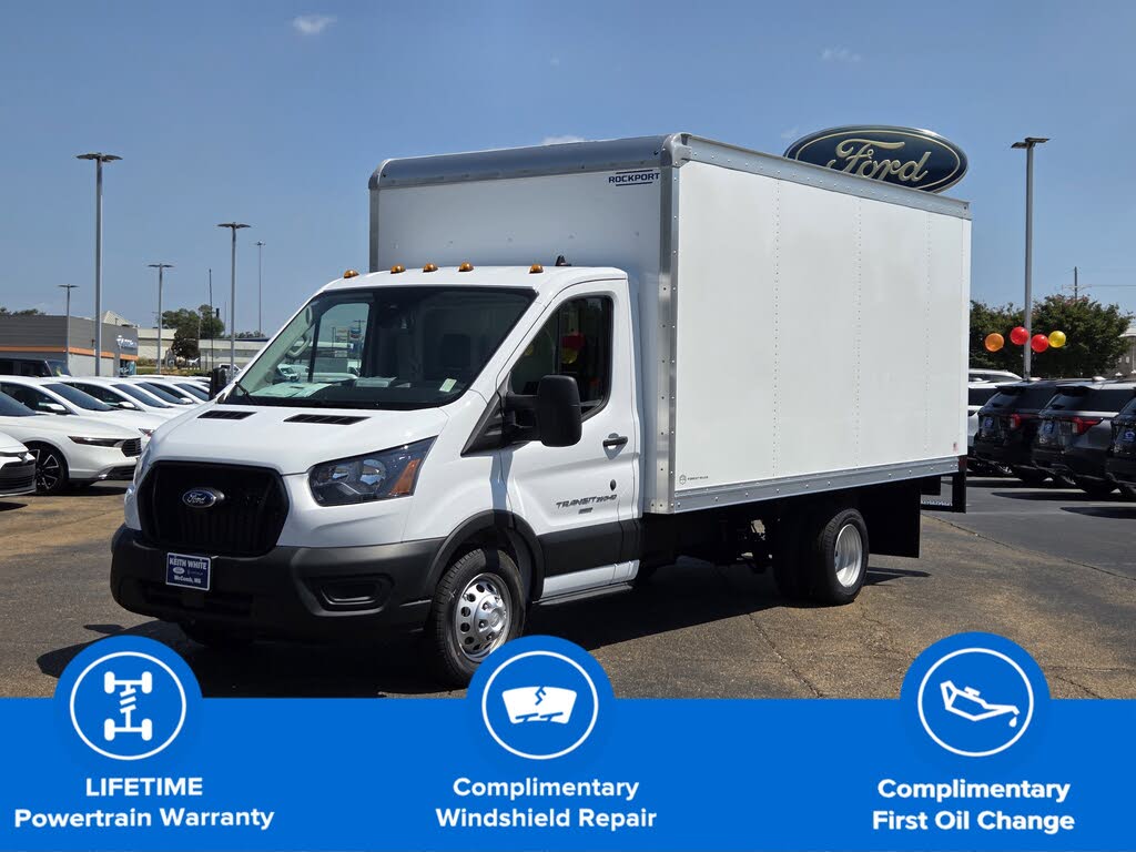 2024 Ford Transit Chassis 350 HD 11000 GVWR 138 Cutaway DRW RWD