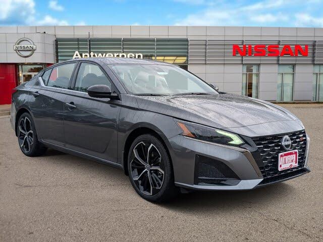 2025 Nissan Altima 2.5 SR FWD