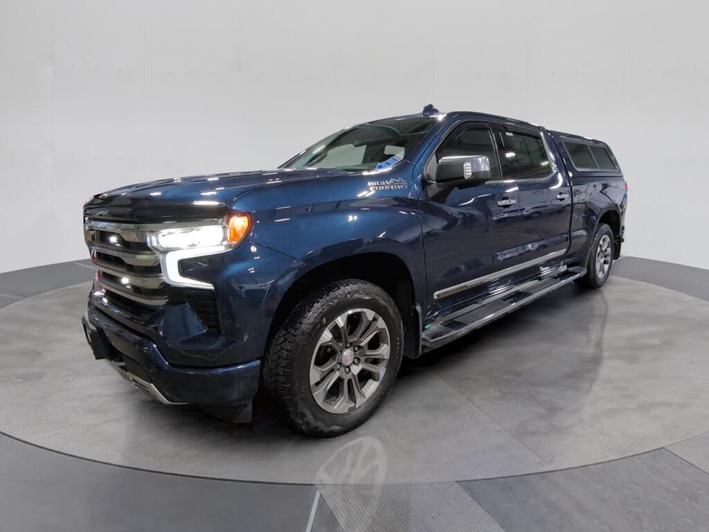 2022 Chevrolet Silverado 1500 High Country Crew Cab 4WD
