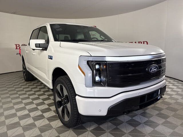2025 Ford F-150 Lightning Platinum SuperCrew AWD