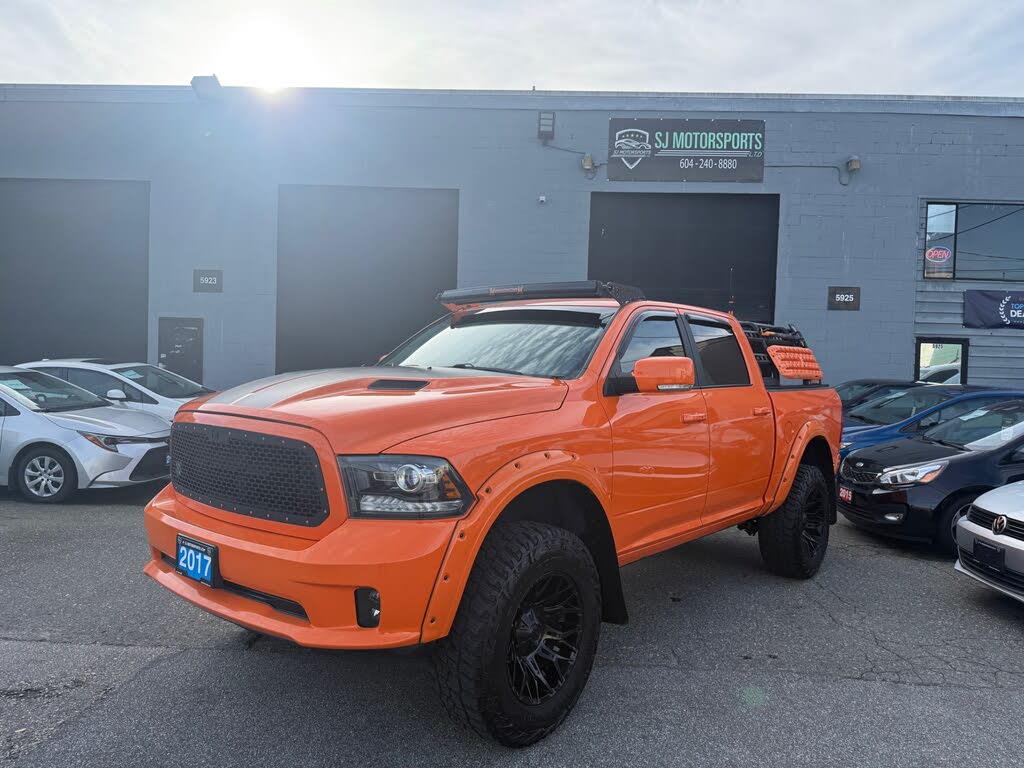 2017 RAM 1500 Sport Crew Cab 4WD