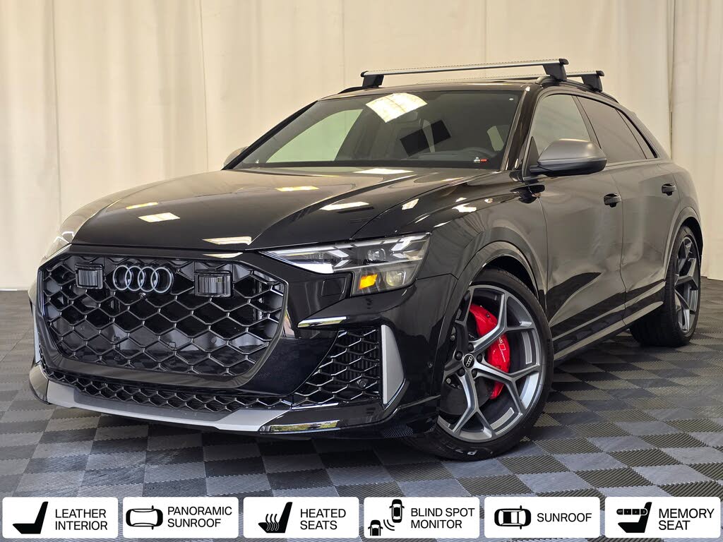2025 Audi RS Q8 4.0T quattro Performance
