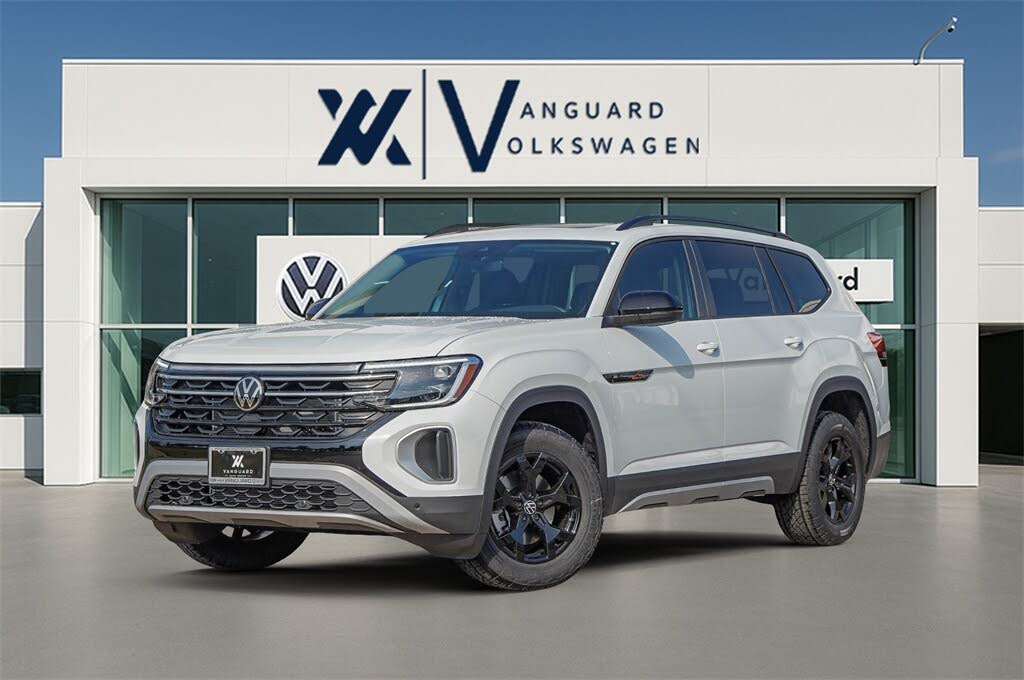 2025 Volkswagen Atlas Peak Edition 4Motion
