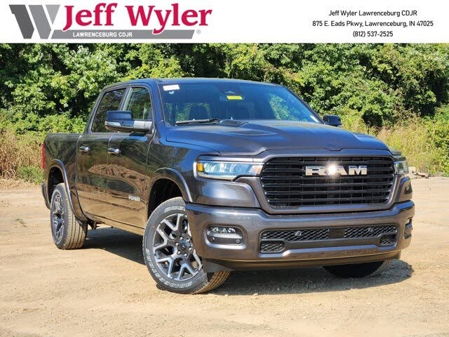 2026 RAM 1500 Laramie Crew Cab 4WD