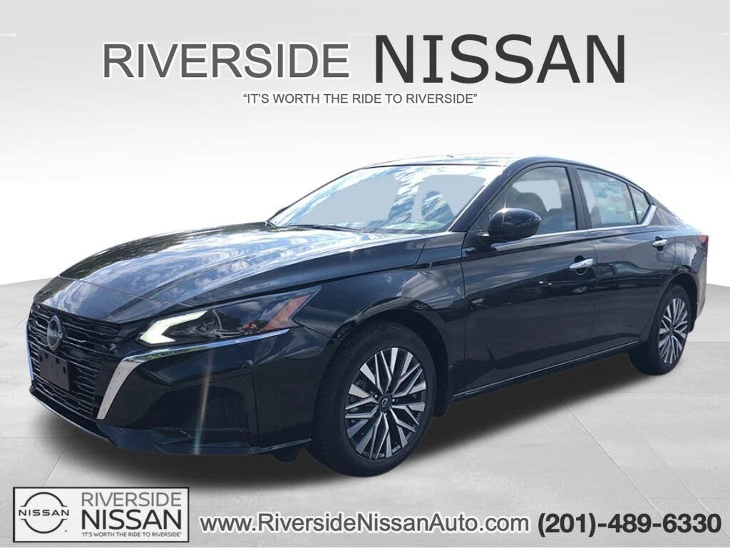 2025 Nissan Altima 2.5 SV AWD