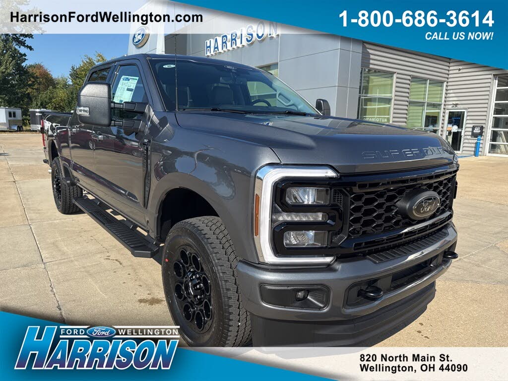 2026 Ford F-250 Super Duty XLT Crew Cab 4WD