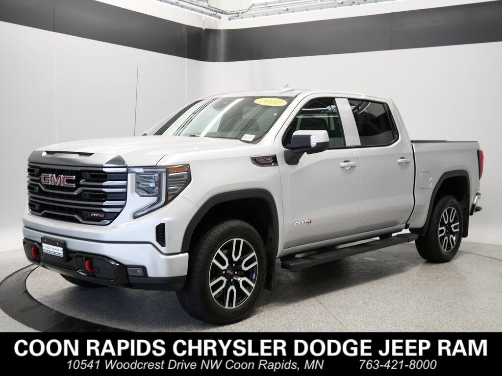 2022 GMC Sierra 1500 AT4 Crew Cab 4WD
