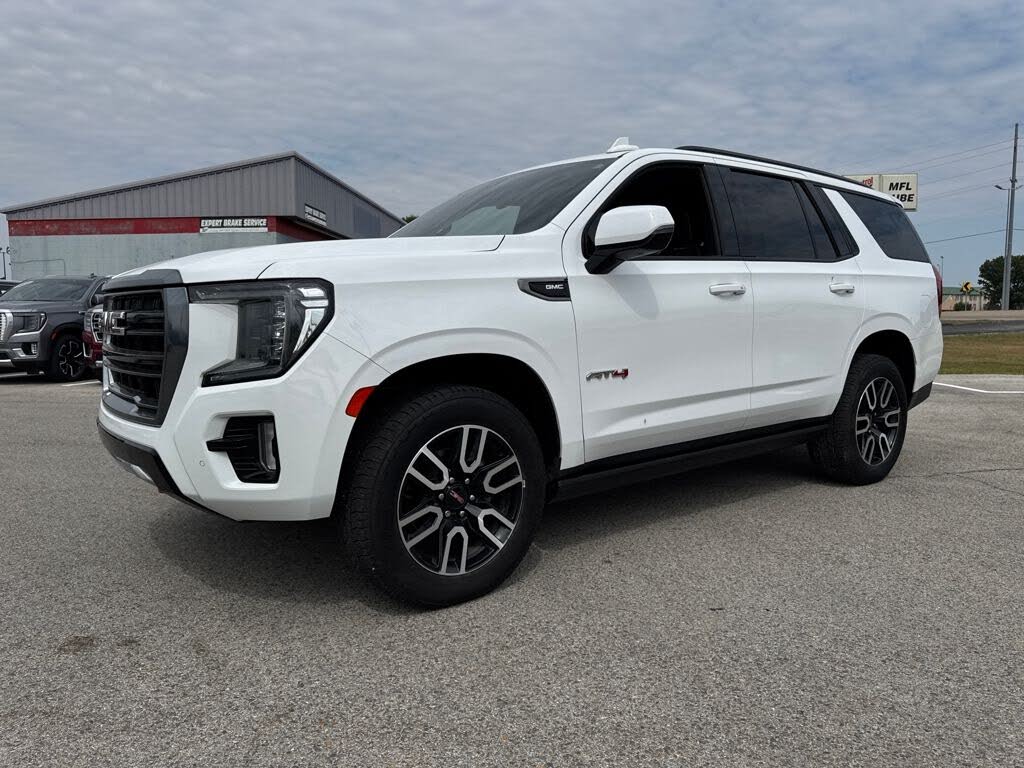 2022 GMC Yukon AT4 4WD