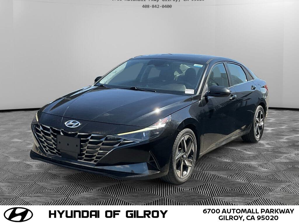 2022 Hyundai Elantra SEL FWD
