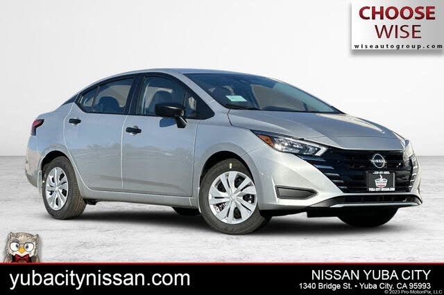 2025 Nissan Versa S FWD