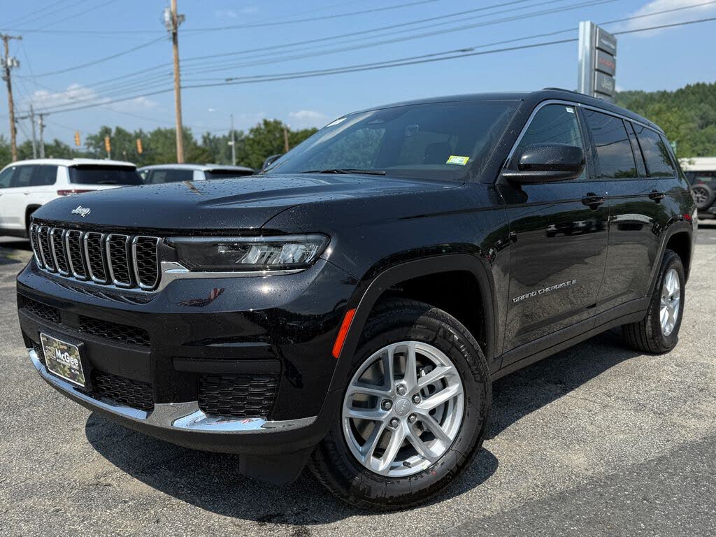 2025 Jeep Grand Cherokee L Laredo 4WD