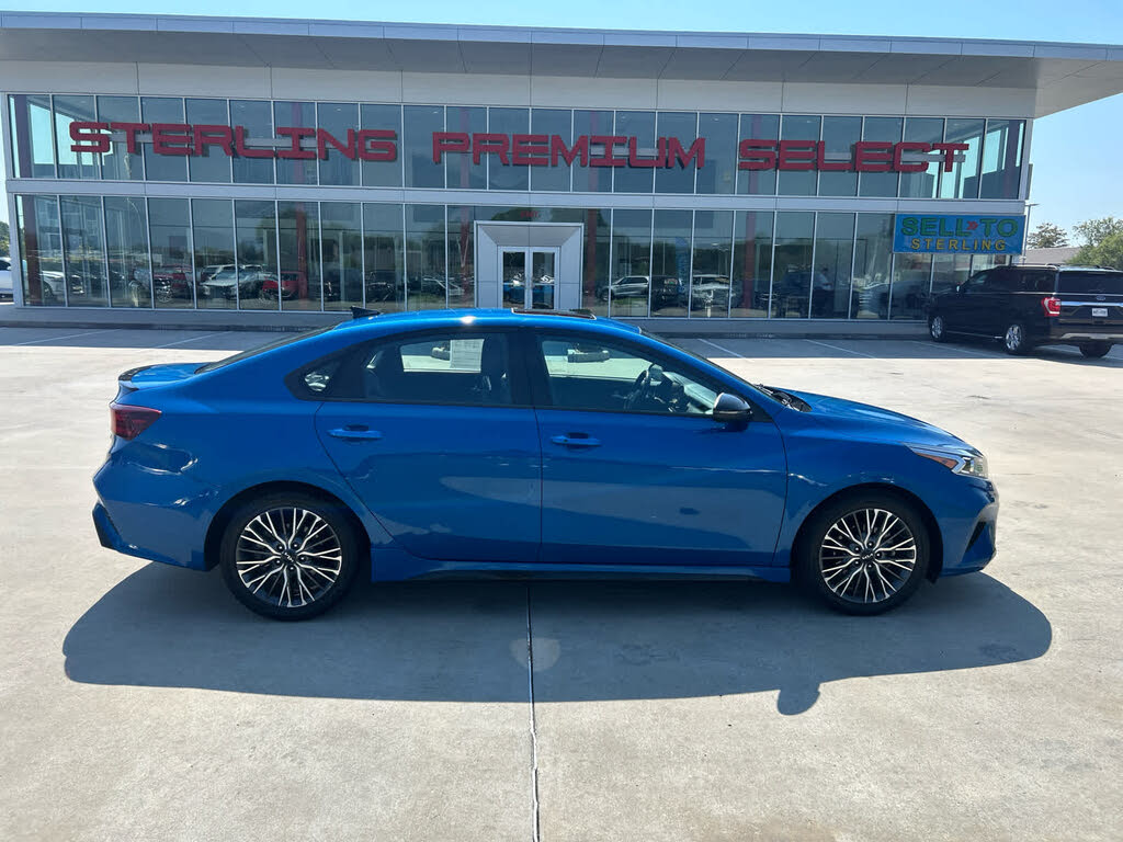 2023 Kia Forte GT-Line FWD