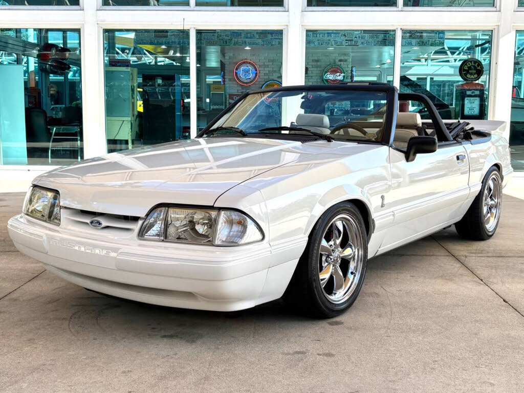 1993 Ford Mustang LX 5.0 Convertible RWD