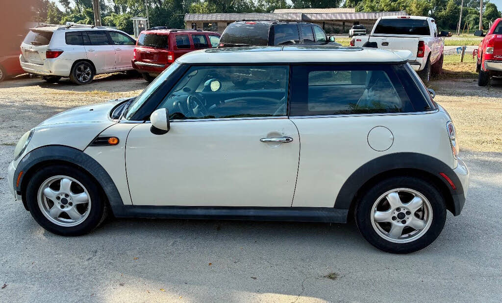 2011 MINI Cooper Base Hatchback