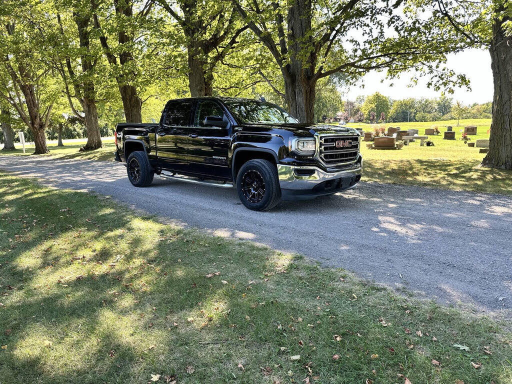 2018 GMC Sierra 1500 SLE Crew Cab 4WD