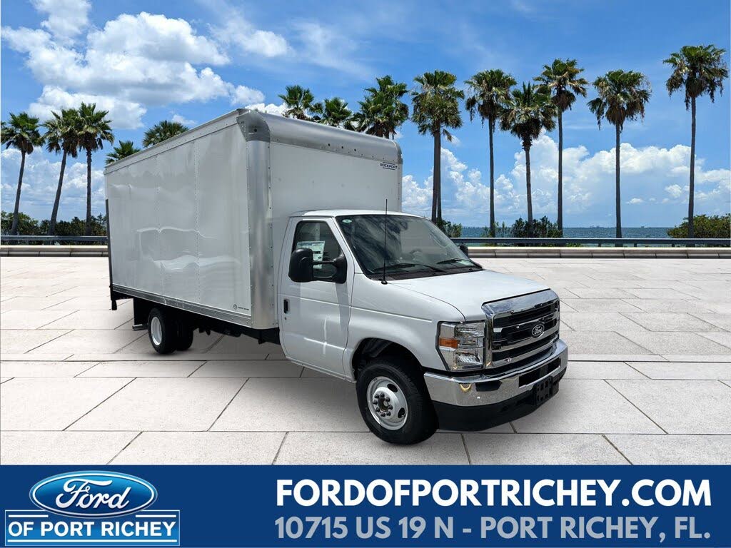 2026 Ford E-Series Chassis E-350 SD Cutaway 176 DRW RWD