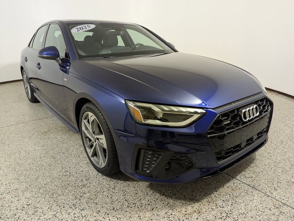 2025 Audi A4 quattro Premium S Line 45 TFSI