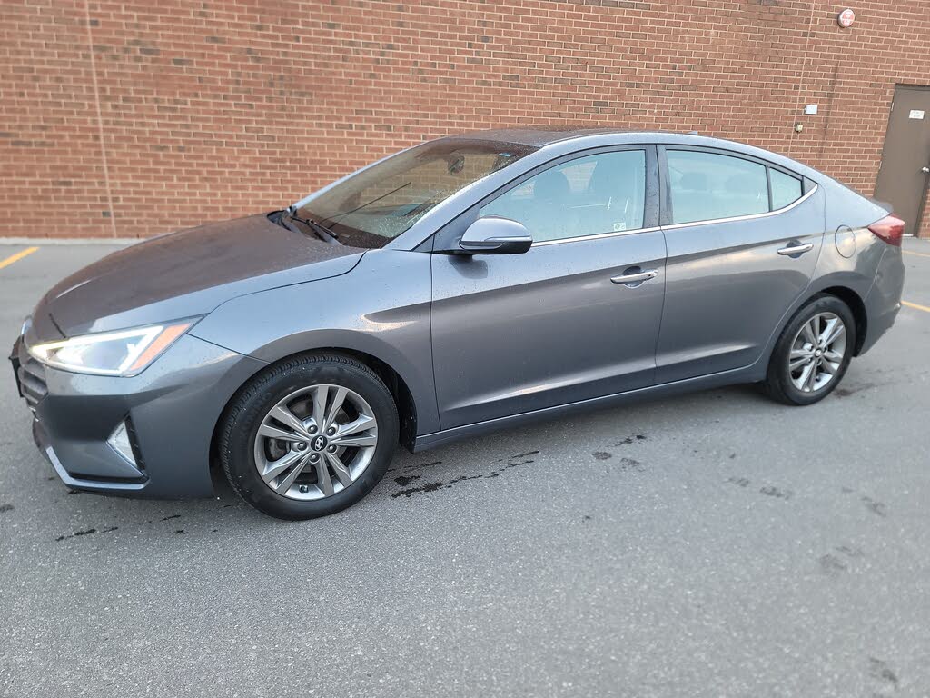 2020 Hyundai Elantra Luxury FWD