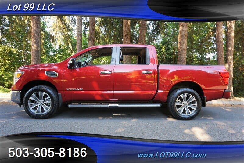 2017 Nissan Titan SL Crew Cab 4WD