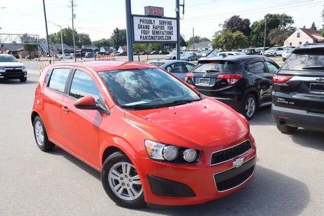 2012 Chevrolet Sonic 2LS Hatchback FWD