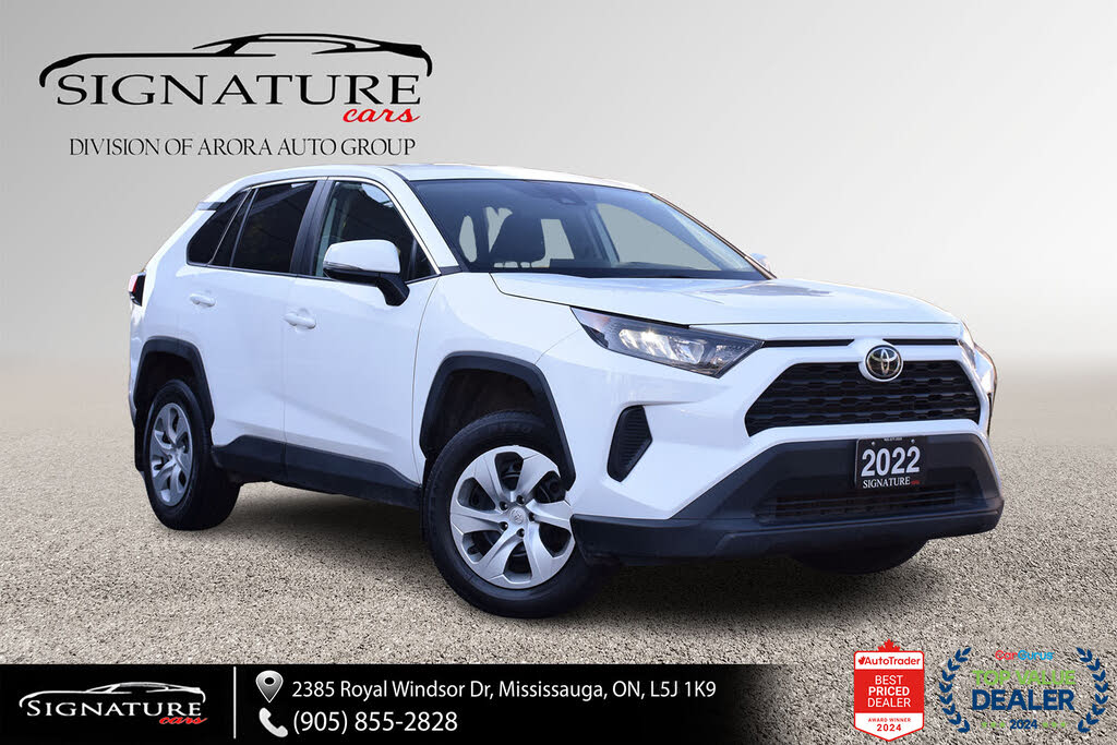Toyota RAV4 LE AWD 2022