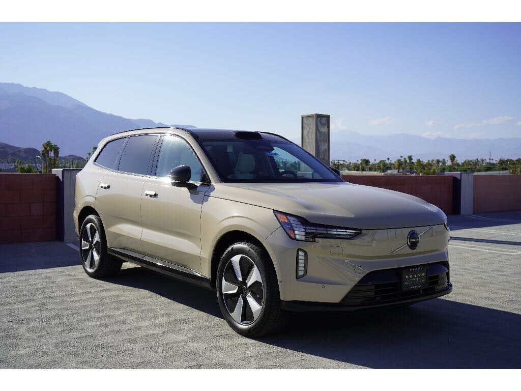 2025 Volvo EX90 Twin Performance Plus 7-Passenger eAWD