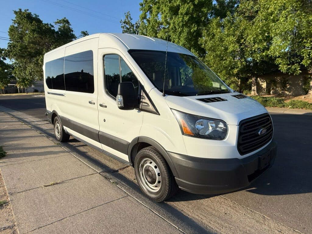 2018 Ford Transit Passenger 350 XL Medium Roof LWB RWD with Sliding Passenger-Side Door