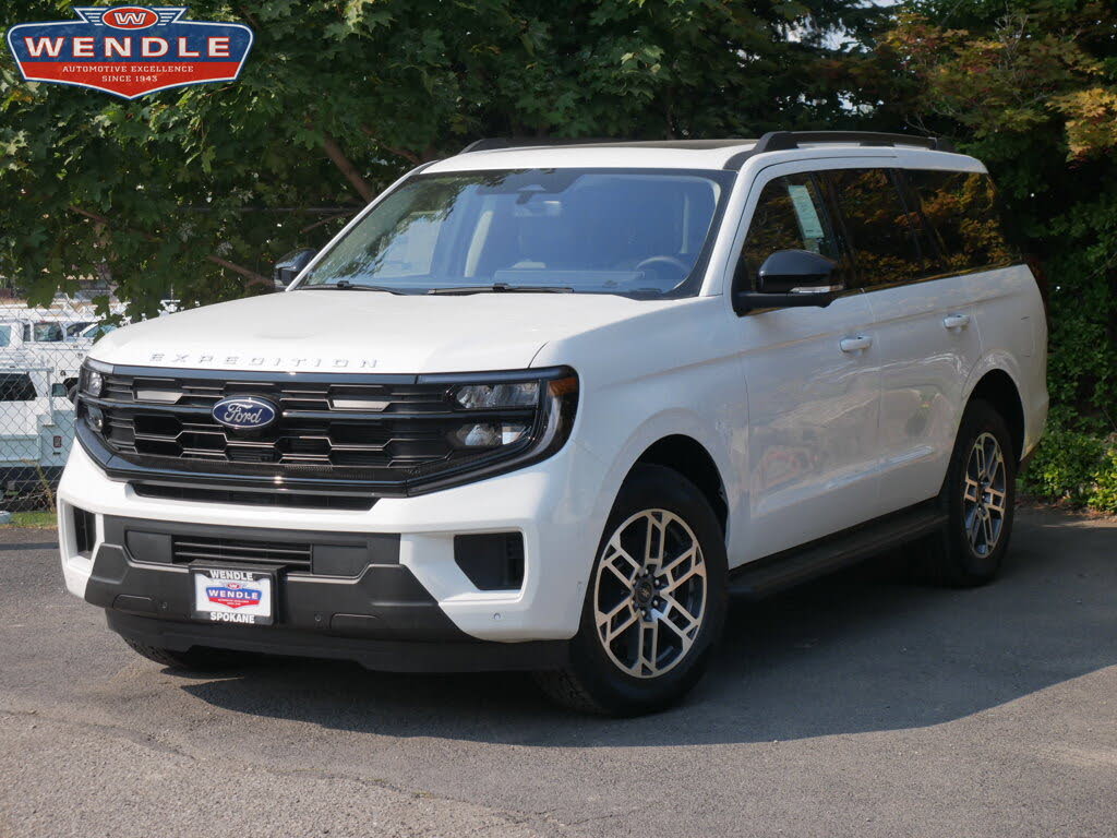 2025 Ford Expedition Active 4WD