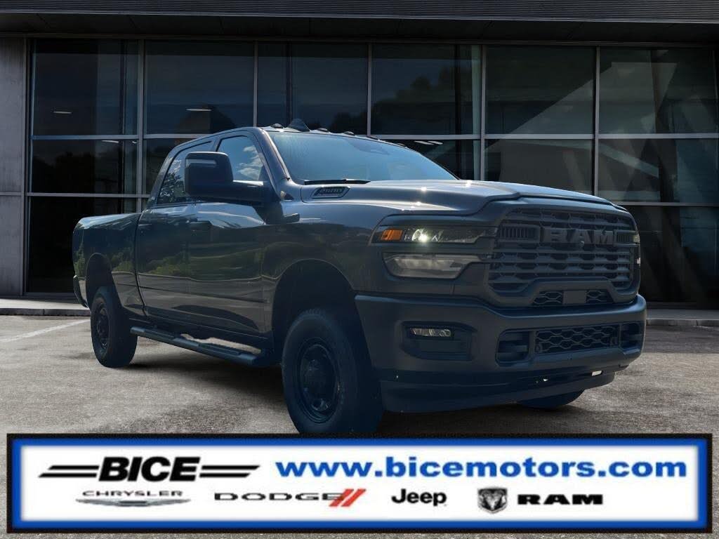 2026 RAM 2500 Tradesman Crew Cab 4WD