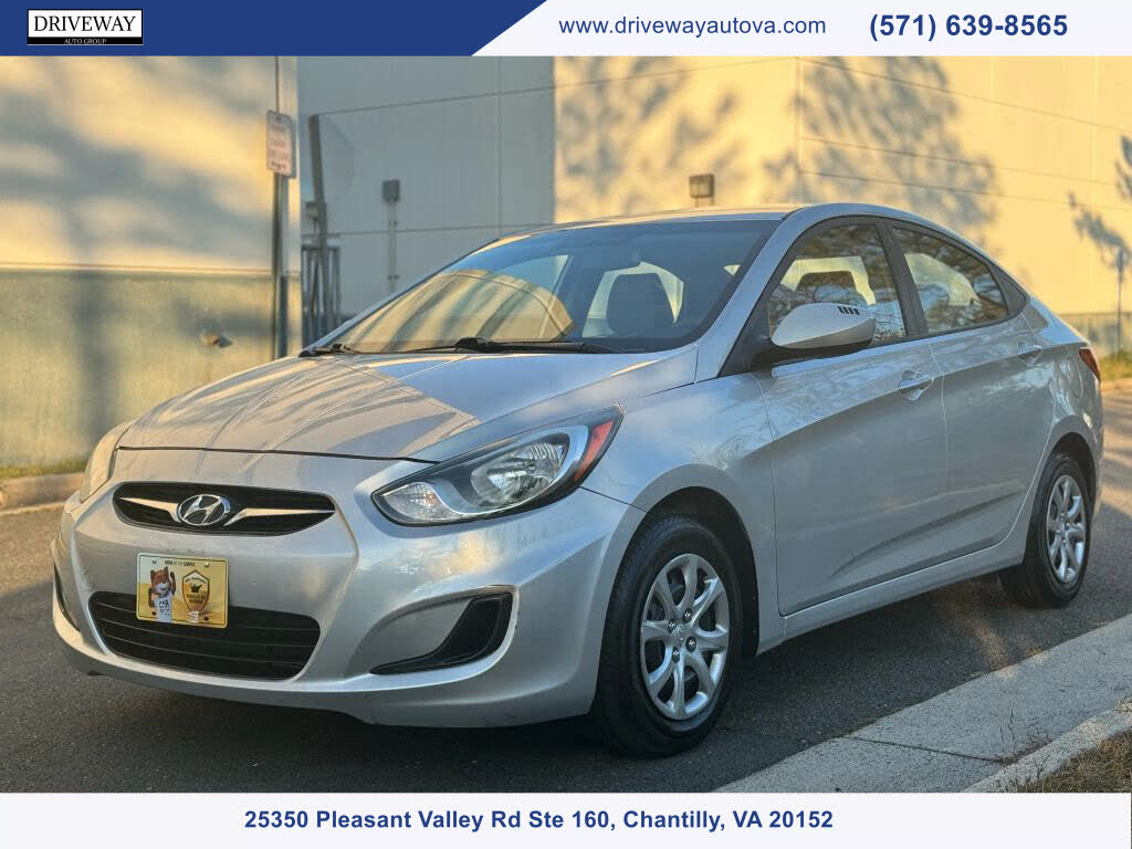 2013 Hyundai Accent GLS Sedan FWD