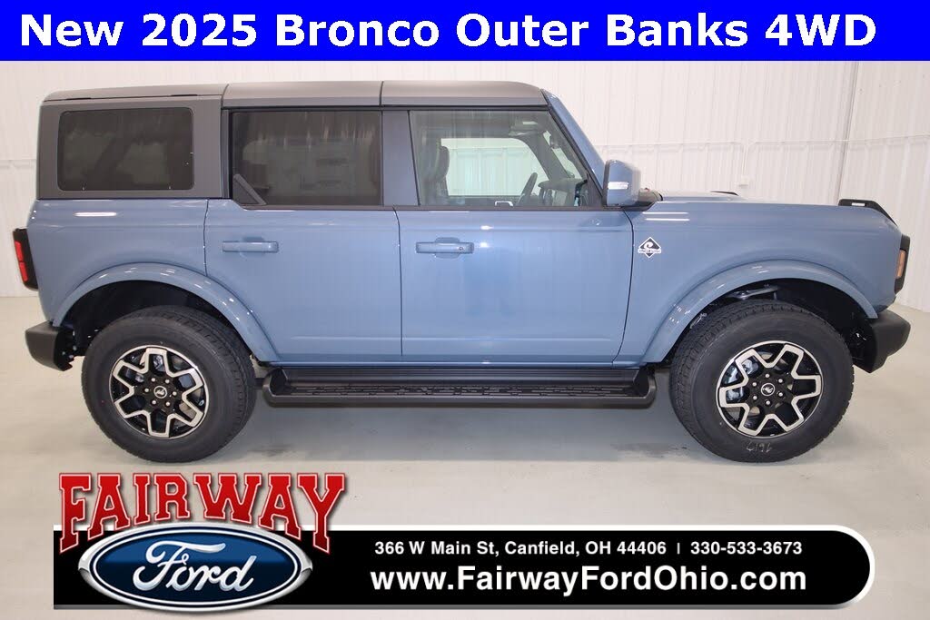 2025 Ford Bronco Outer Banks 4-Door 4WD