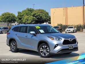 Toyota Highlander XLE FWD