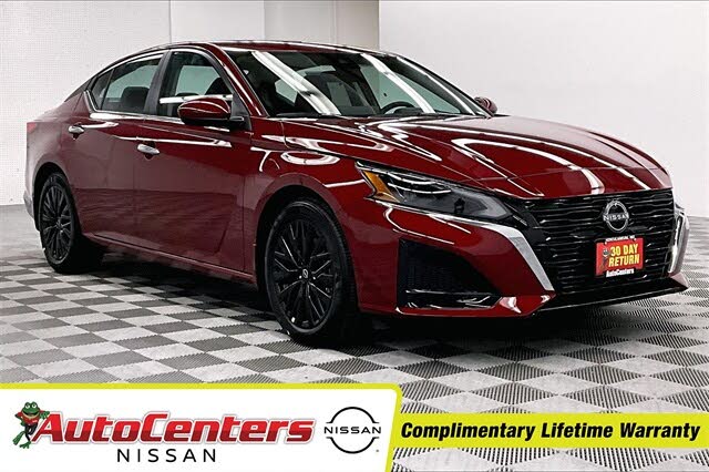 2025 Nissan Altima 2.5 SV FWD