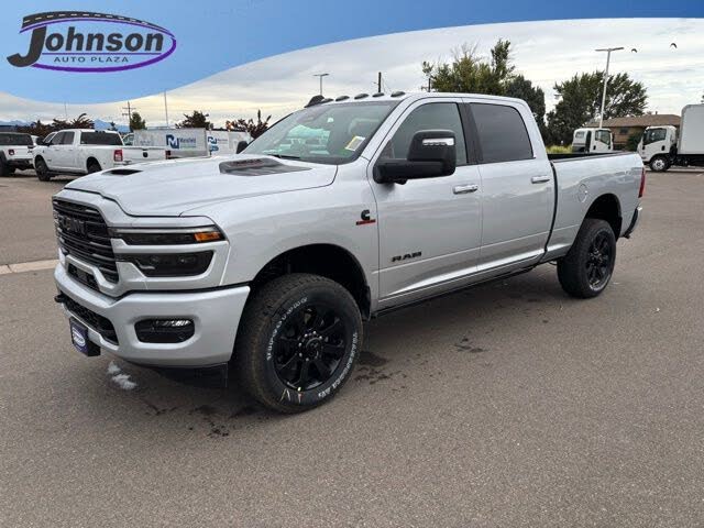2026 RAM 2500 Laramie Crew Cab 4WD