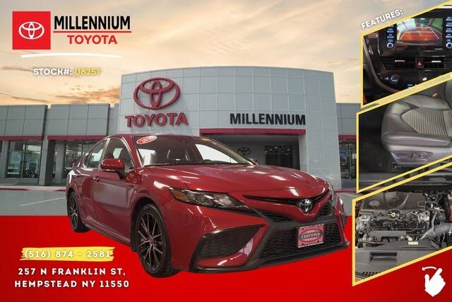 2022 Toyota Camry SE AWD