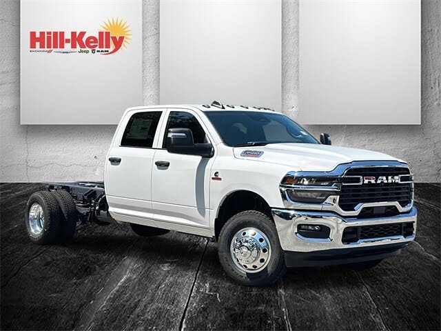 2026 RAM 3500 Chassis Tradesman Crew Cab LB DRW 4WD