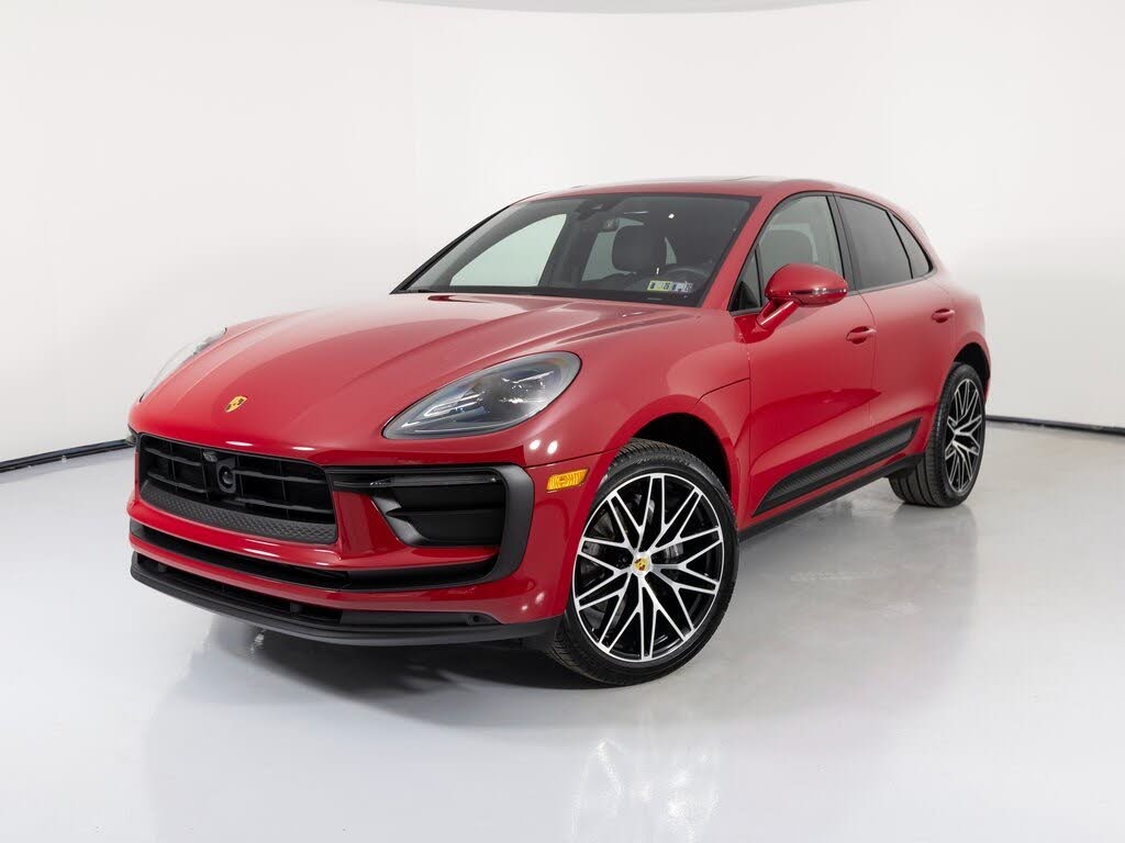 2025 Porsche Macan