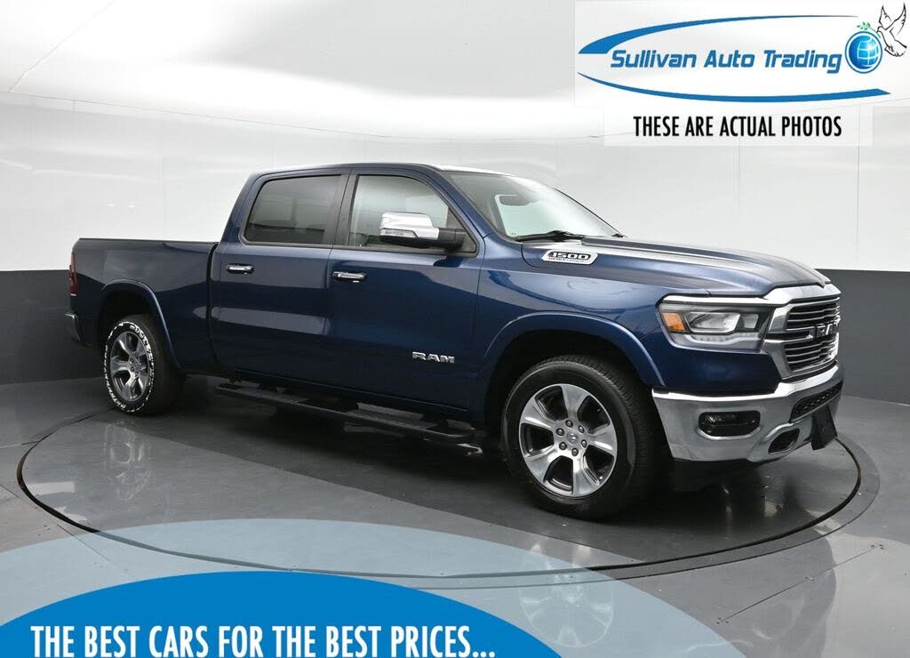 2022 RAM 1500 Laramie Crew Cab 4WD