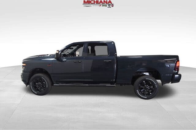 2026 RAM 2500 Tradesman Crew Cab 4WD