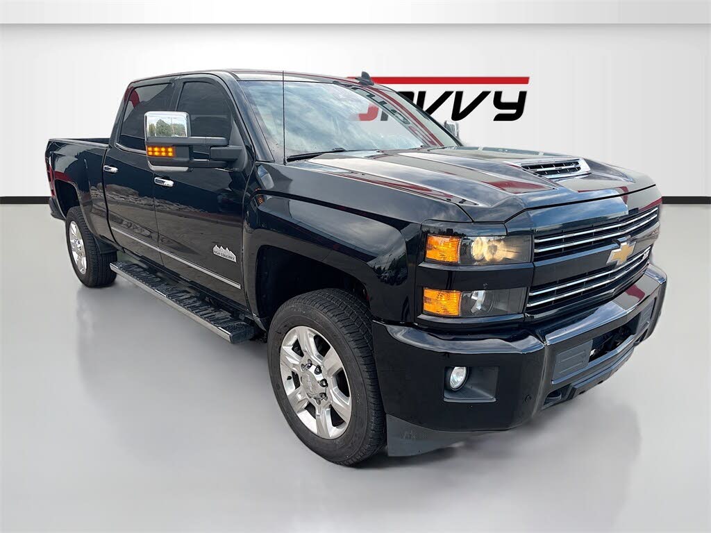 2017 Chevrolet Silverado 2500HD High Country Crew Cab 4WD