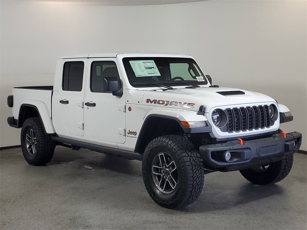 2025 Jeep Gladiator Mojave Crew Cab 4WD
