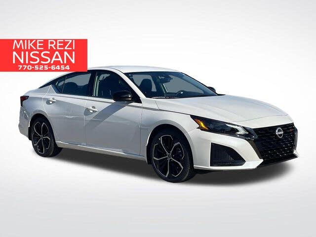 2025 Nissan Altima 2.5 SR FWD