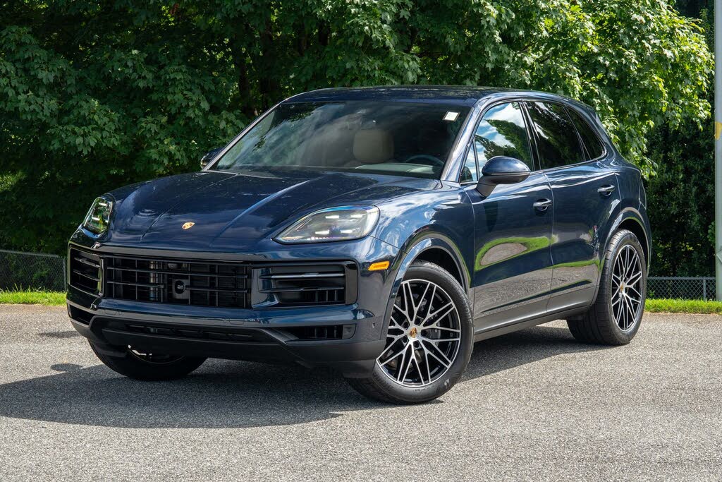 2025 Porsche Cayenne AWD