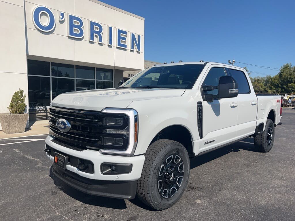 2026 Ford F-250 Super Duty Platinum Crew Cab 4WD