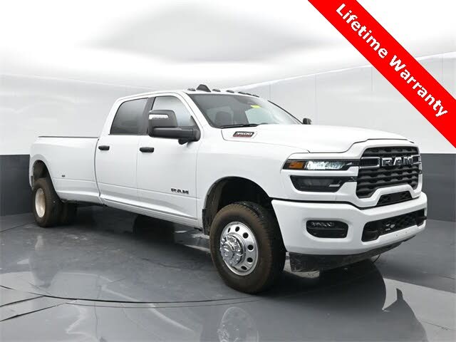 2026 RAM 3500 Big Horn Crew Cab LB DRW 4WD
