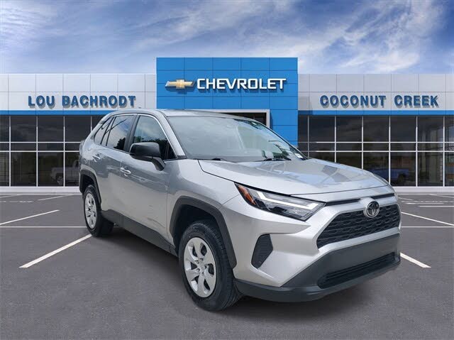 2024 Toyota RAV4 LE FWD