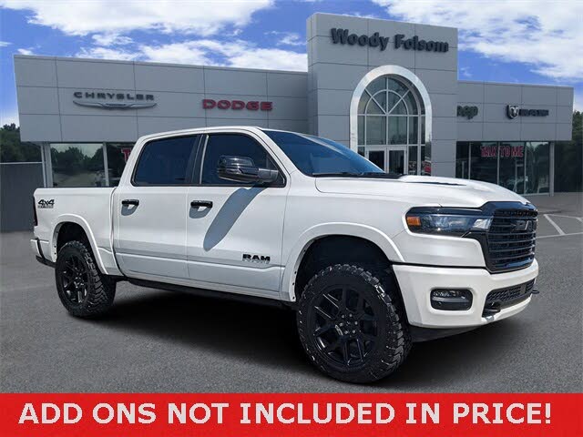 2025 RAM 1500 Laramie Crew Cab 4WD