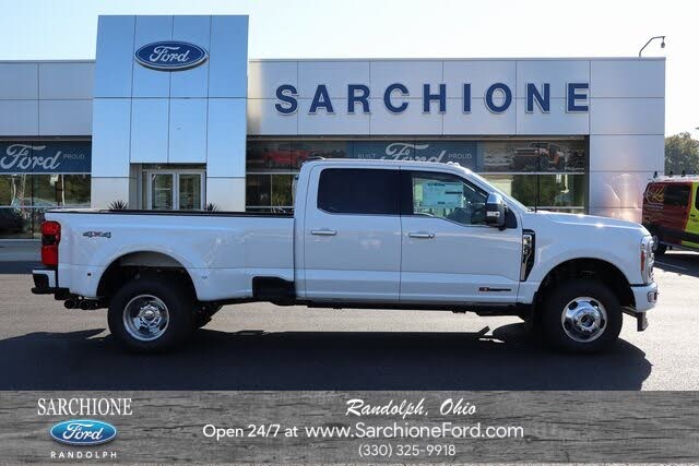 2026 Ford F-350 Super Duty Platinum Crew Cab LB DRW 4WD
