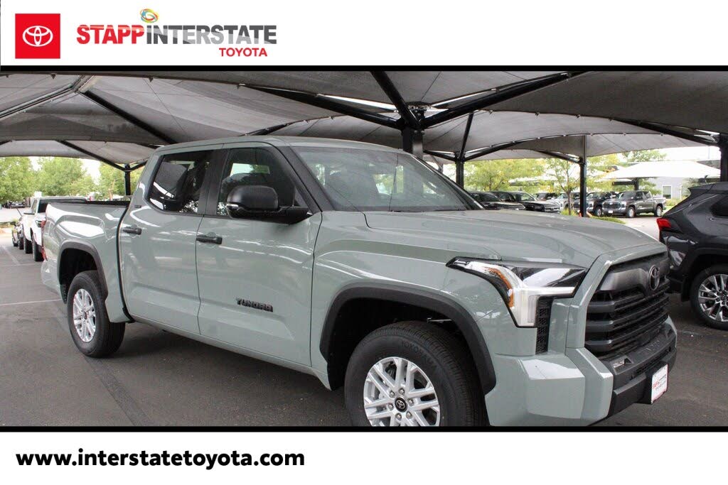 2026 Toyota Tundra SR5 CrewMax Cab 4WD